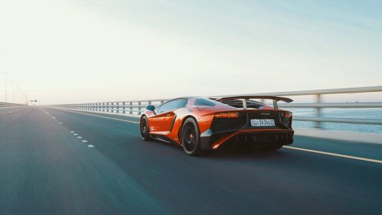 Personnalisez votre voiture avec des accessoires de tuning de qualité