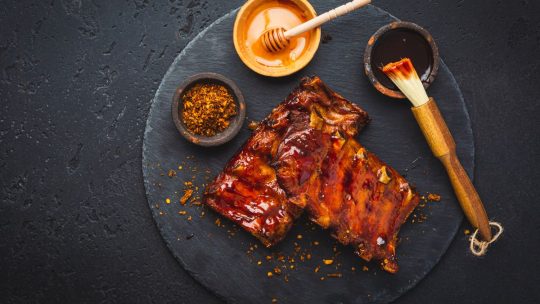 Les secrets pour mariner les viandes de mouton comme un chef