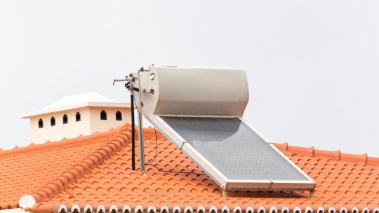Les avantages écologiques du chauffe-eau solaire : Une alternative durable pour chauffer votre eau