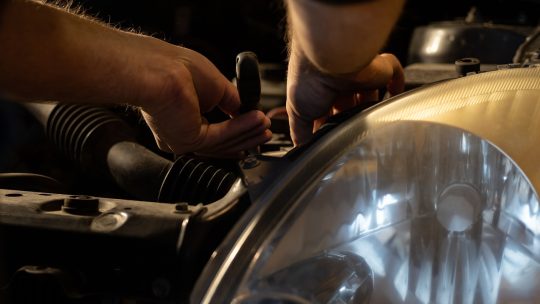 Vérifiez ces pièces d&rsquo;usure pour éviter les problèmes pendant votre voyage en voiture