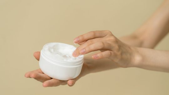 Stock en gros de produits de beauté : maximisez votre rentabilité