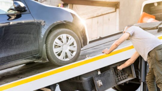 Peut-on dépanner une voiture sans plaque d&rsquo;immatriculation ?