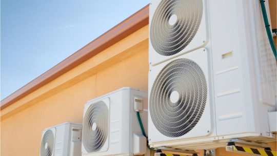 Pompe à chaleur aérothermique : une solution écologique pour chauffer votre maison
