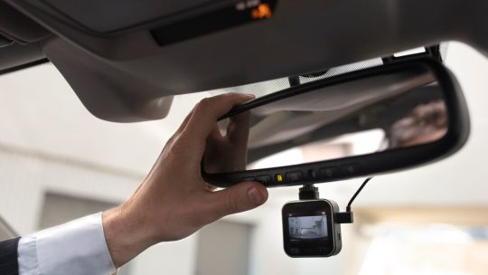 Calibrage de caméra automobile : pourquoi est-ce essentiel pour la sécurité ?