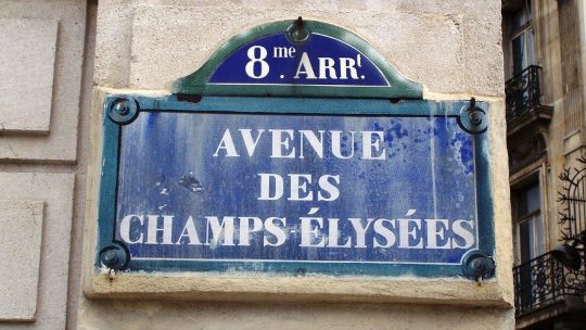 Comprendre l&rsquo;importance de la signalétique en milieu urbain