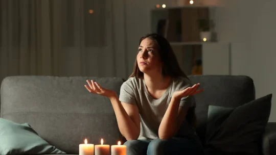 Panne électrique : quand appeler un professionnel d’urgence ?