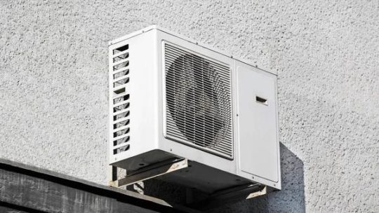 Été comme hiver : les avantages d’une clim réversible