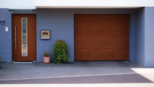 Les tendances actuelles pour les portes d’entrée modernes