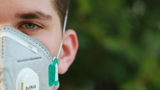 Santé et écrans : comment préserver vos yeux et votre sommeil ?