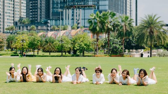 Team building cinéma : renforcer la cohésion par la créativité