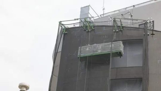 Pourquoi louer un monte-charge plutôt qu’en acheter un ?