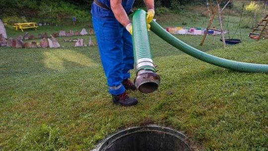 Quand faut-il vidanger sa fosse toutes eaux ?