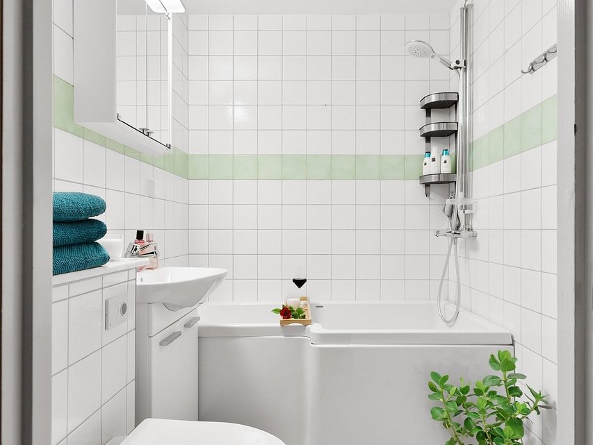 Créer une salle de bain fonctionnelle et moderne : nos conseils