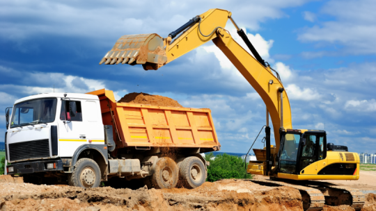 Quand restaurer vs remplacer vos équipements de chantier ?