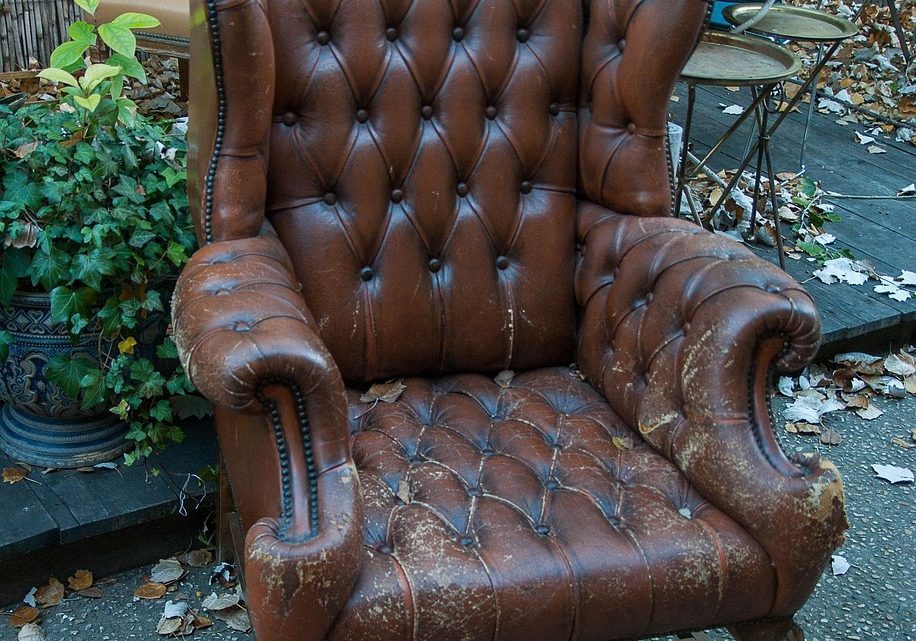 Mobilier d&rsquo;époque anglais : le confort des fauteuils Chesterfield